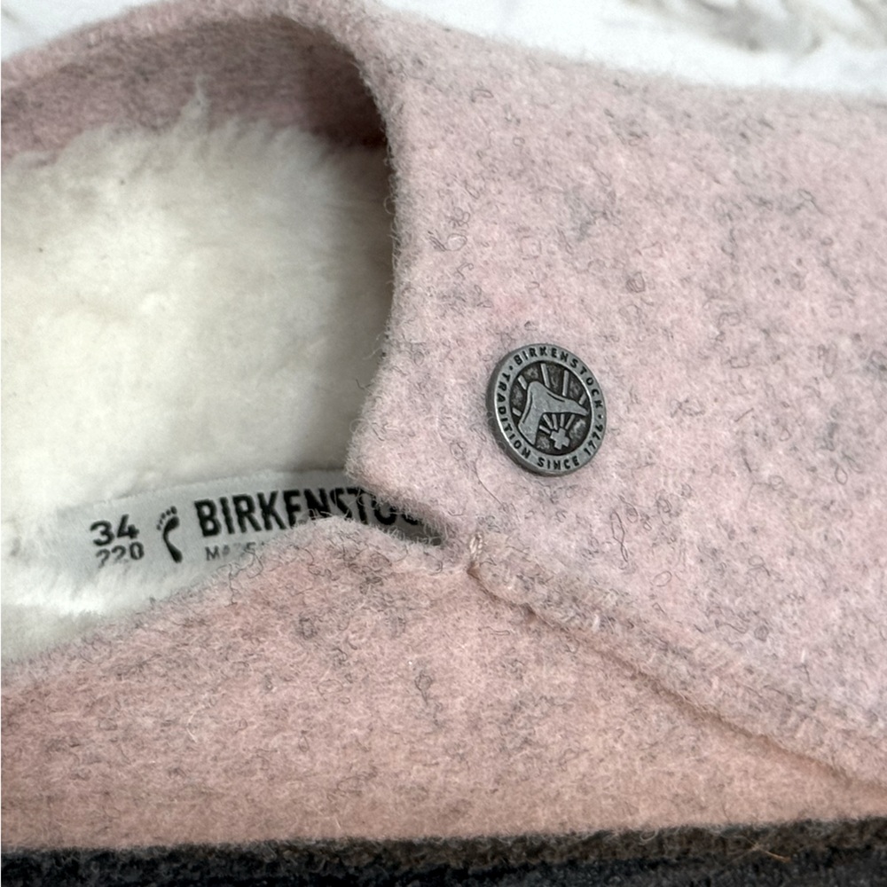 Zermatt big kids pink shearling slipper
34 220 L3 size 3-3.5 - Picture 7 of 9